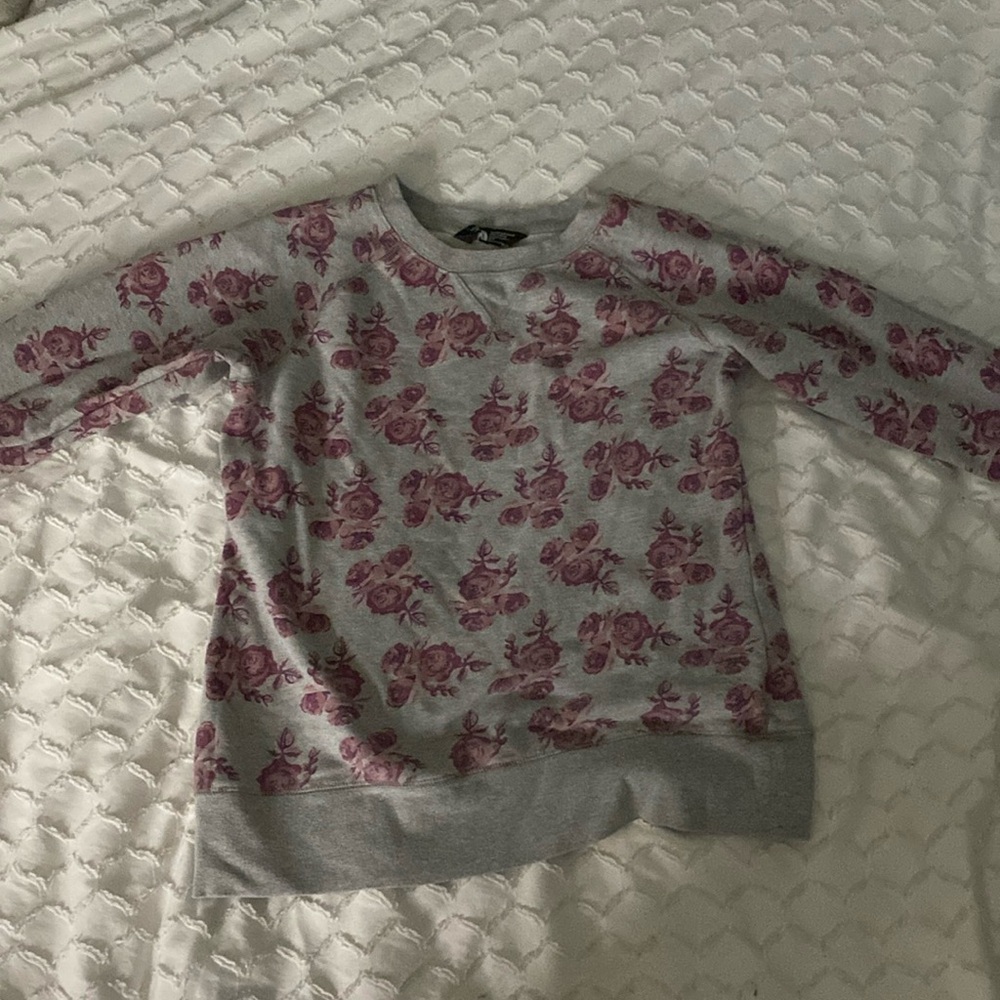 Crew neck